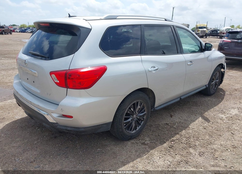 2017 NISSAN PATHFINDER SV VIN: 5N1DR2MN5HC650019