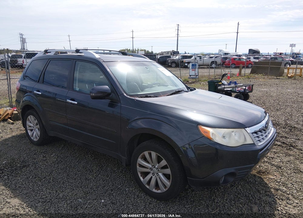 2011 SUBARU FORESTER 2.5X TOURING VIN: JF2SHAGC9BH713721