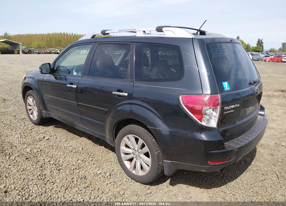 2011 SUBARU FORESTER 2.5X TOURING VIN: JF2SHAGC9BH713721