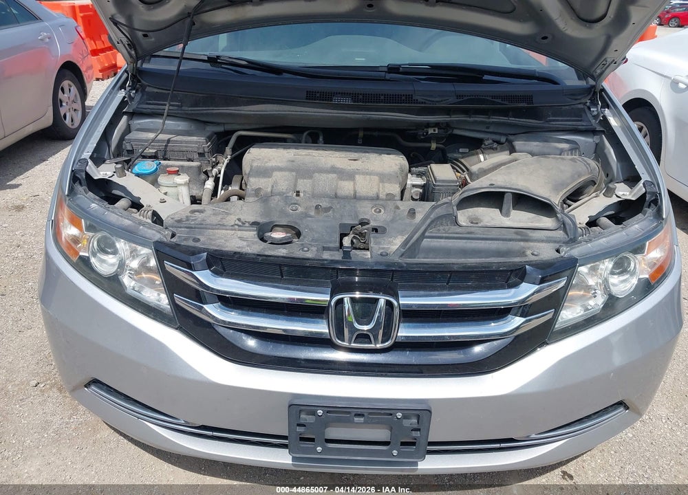2015 HONDA ODYSSEY LX VIN: 5FNRL5H25FB051120