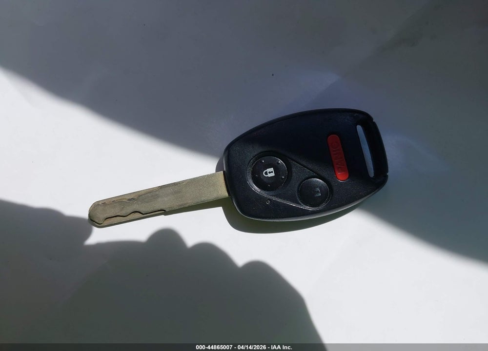 2015 HONDA ODYSSEY LX VIN: 5FNRL5H25FB051120