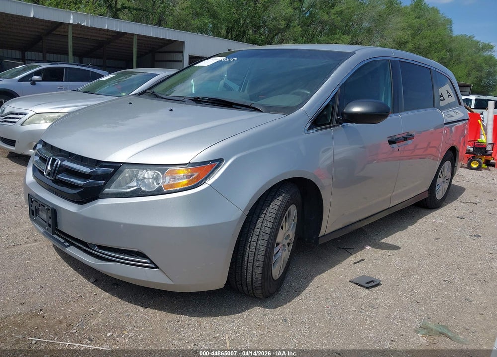 2015 HONDA ODYSSEY LX VIN: 5FNRL5H25FB051120
