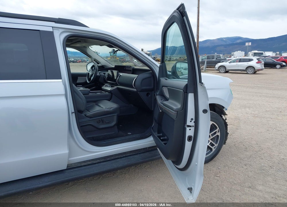 2025 FORD EXPEDITION ACTIVE MAX VIN: 1FMJK1J88SEA13010