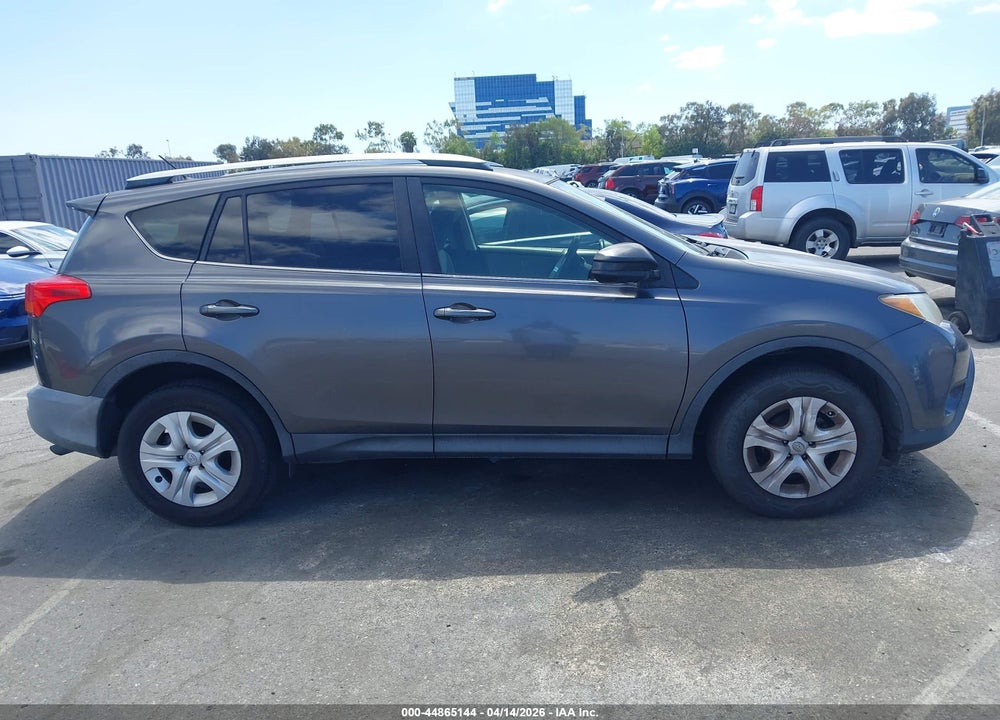 2014 TOYOTA RAV4 LE VIN: JTMZFREV4EJ003824