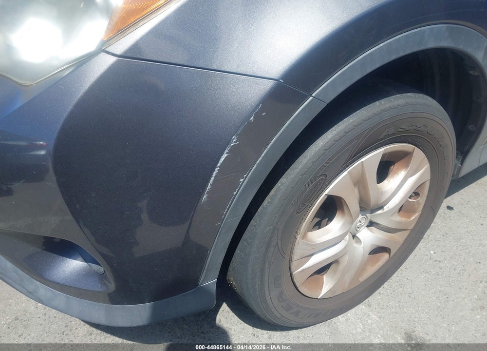 2014 TOYOTA RAV4 LE VIN: JTMZFREV4EJ003824