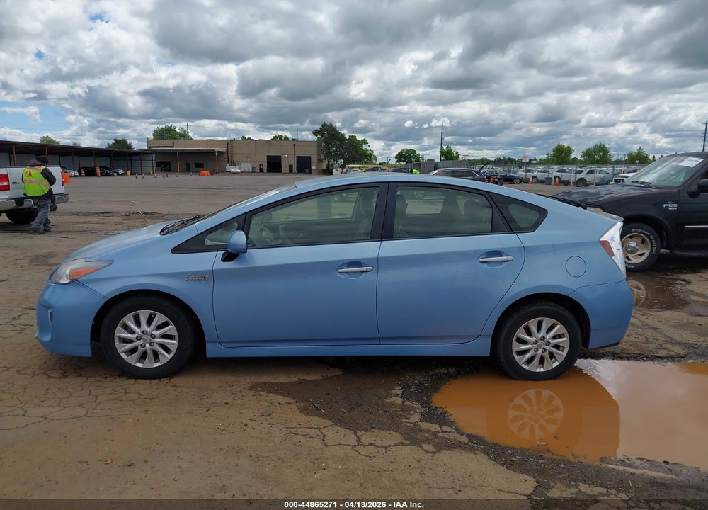 2014 TOYOTA PRIUS PLUG-IN VIN: JTDKN3DP2E3054103