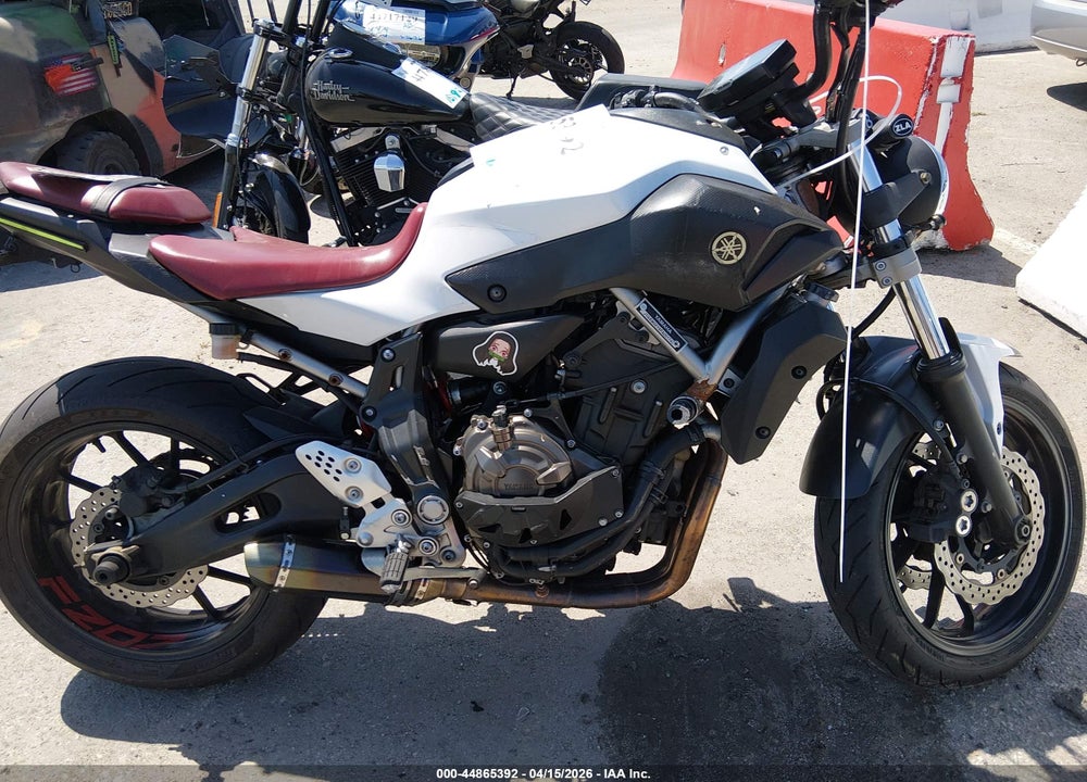 2015 YAMAHA FZ07 C VIN: JYARM06Y6FA001743