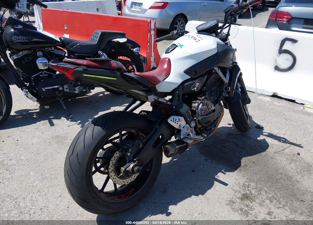2015 YAMAHA FZ07 C VIN: JYARM06Y6FA001743