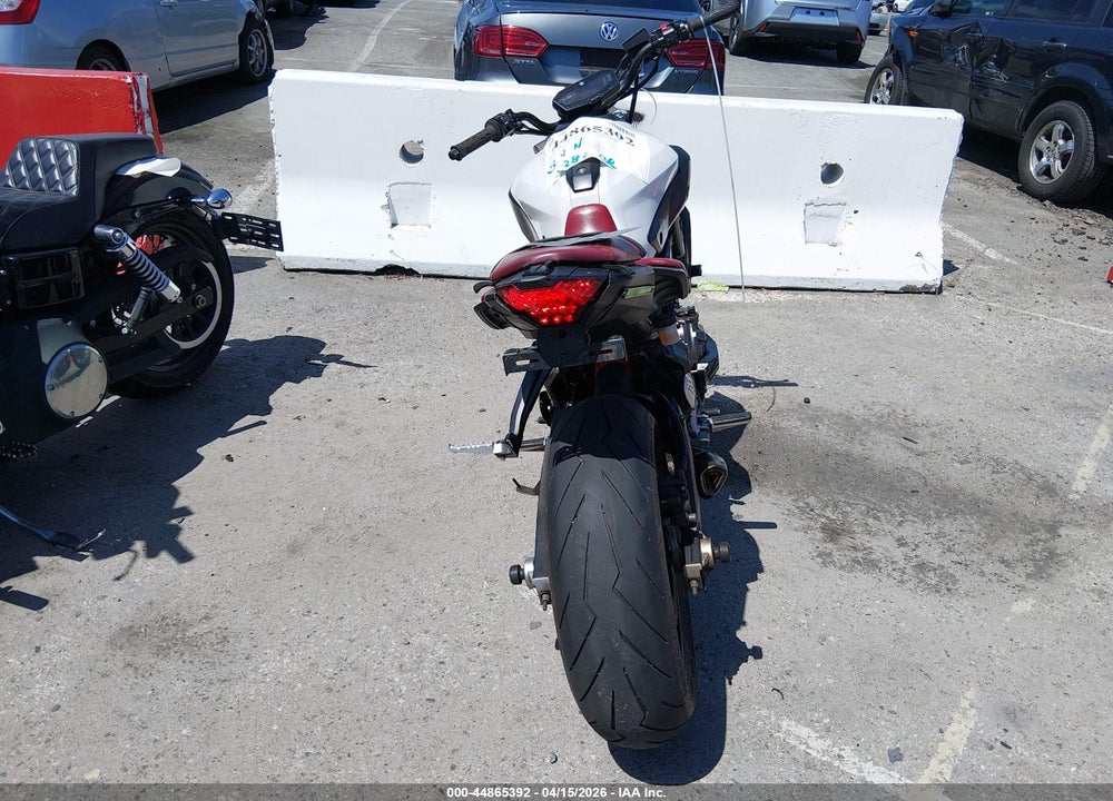 2015 YAMAHA FZ07 C VIN: JYARM06Y6FA001743