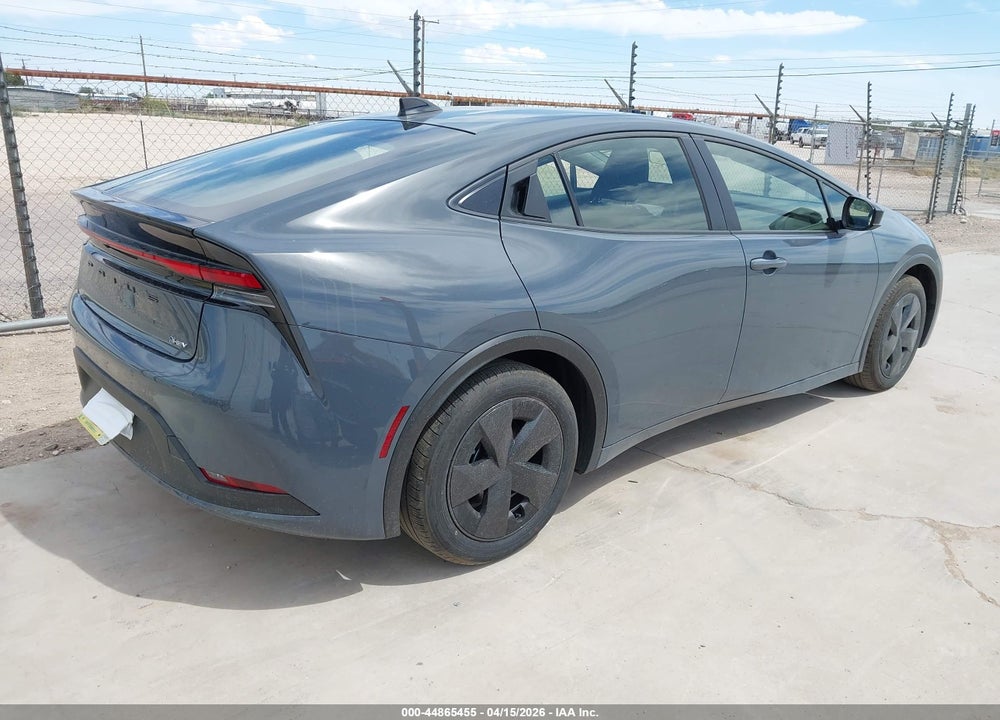 2026 TOYOTA PRIUS LE VIN: JTDACAAU0T3074685