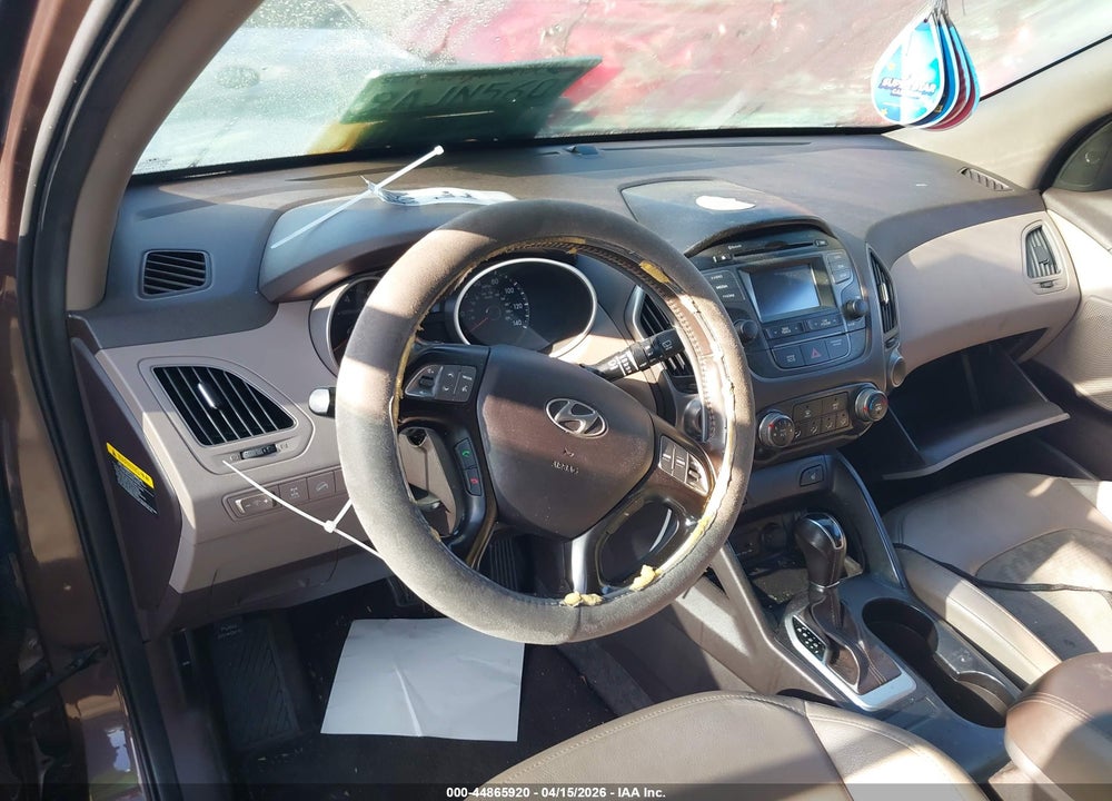 2014 HYUNDAI TUCSON SE VIN: KM8JUCAG9EU841221