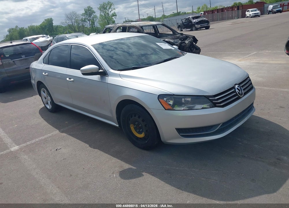 2014 VOLKSWAGEN PASSAT 1.8T SE VIN: 1VWBS7A3XEC045437