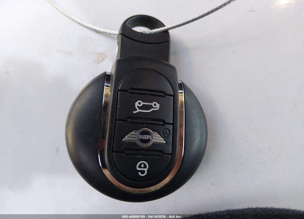 2017 MINI HARDTOP COOPER VIN: WMWXU1C39H2F78001