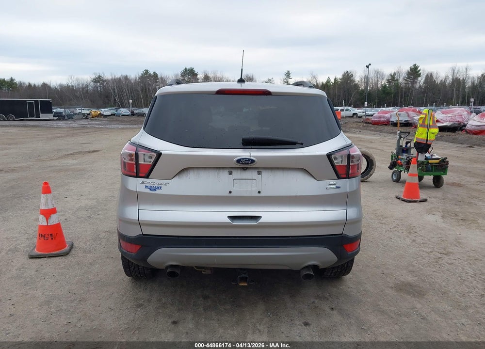 2017 FORD ESCAPE SE VIN: 1FMCU9GD3HUD71331