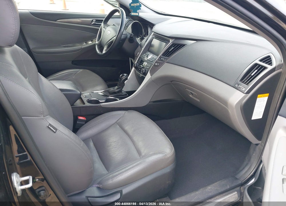 2013 HYUNDAI SONATA HYBRID LIMITED VIN: KMHEC4A46DA083953