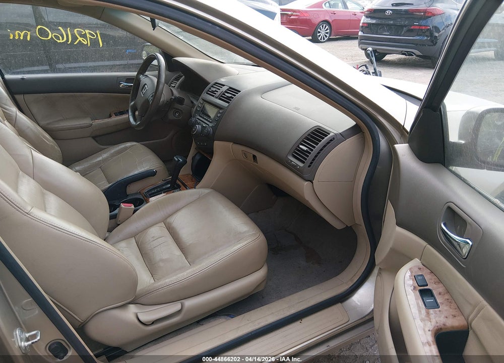 2003 HONDA ACCORD 2.4 EX VIN: 1HGCM566X3A027524