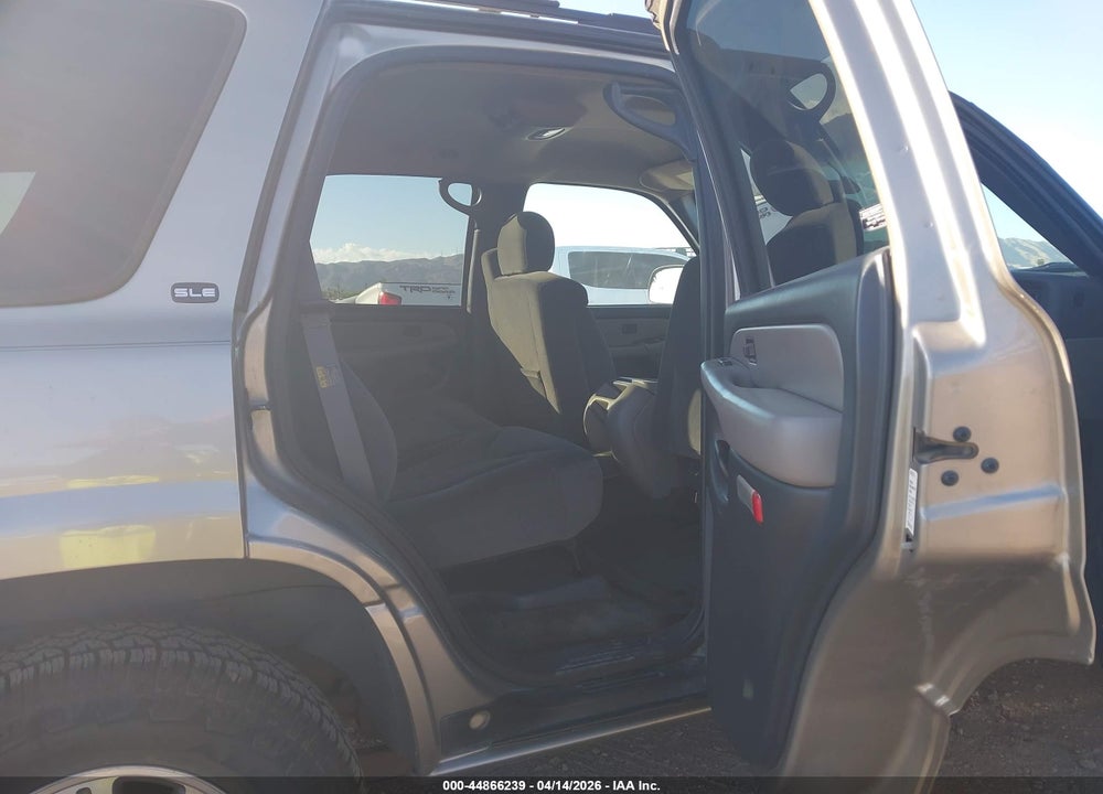 2001 GMC YUKON SLE VIN: 1GKEK13V51R185628