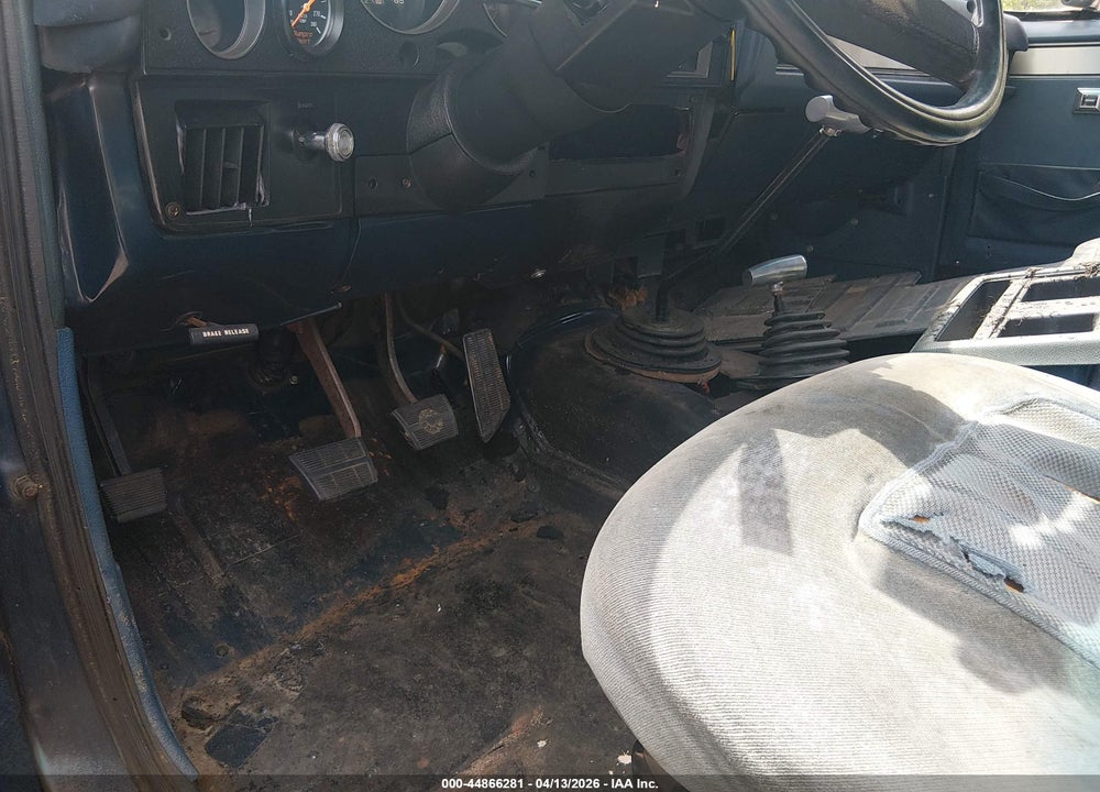 1987 CHEVROLET BLAZER V10 VIN: 1GNEV18K9HF127929