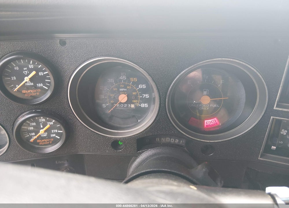 1987 CHEVROLET BLAZER V10 VIN: 1GNEV18K9HF127929