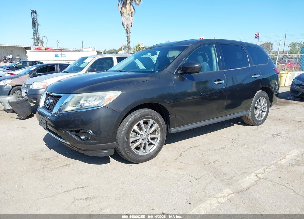2014 NISSAN PATHFINDER S VIN: 5N1AR2MM8EC610801