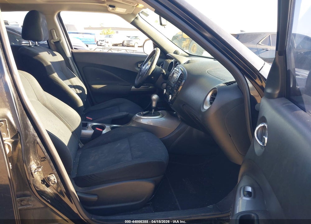 2013 NISSAN JUKE SV VIN: JN8AF5MR7DT218812