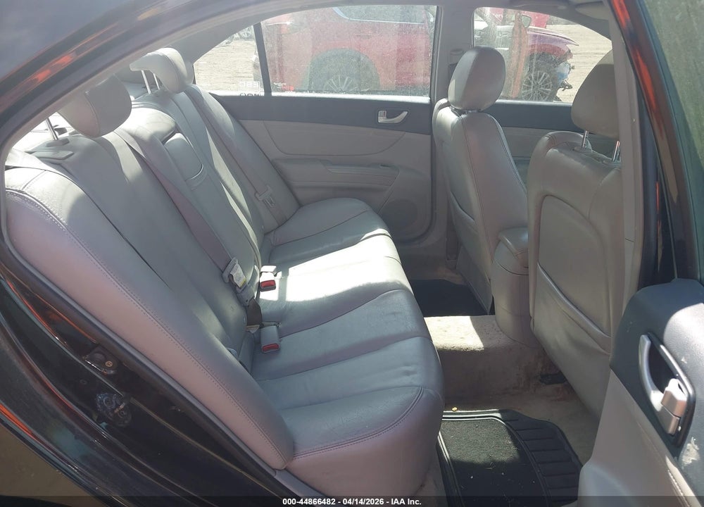 2007 HYUNDAI SONATA LIMITED/SE V6 VIN: 5NPEU46F57H193904