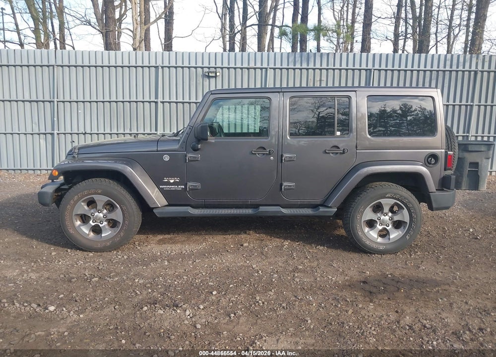 2017 JEEP WRANGLER UNLIMITED SAHARA 4X4 VIN: 1C4BJWEG1HL620929