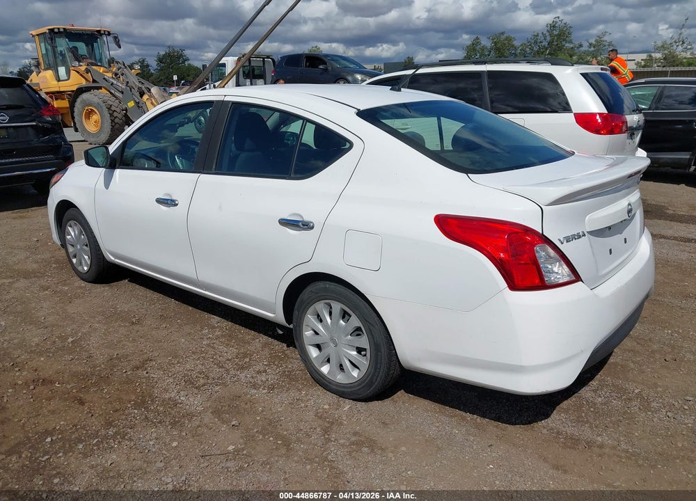 2019 NISSAN VERSA 1.6 SV VIN: 3N1CN7AP2KL864737