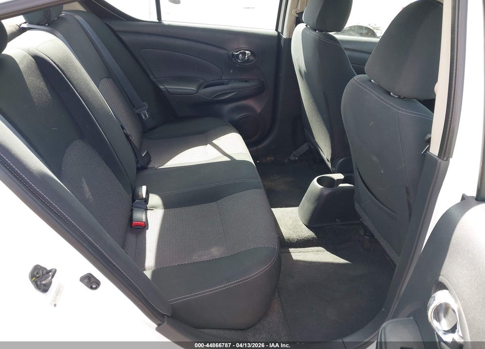 2019 NISSAN VERSA 1.6 SV VIN: 3N1CN7AP2KL864737