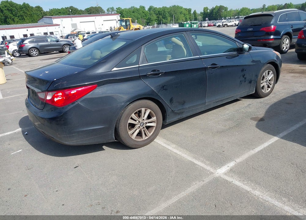 2012 HYUNDAI SONATA GLS VIN: 5NPEB4AC6CH423947