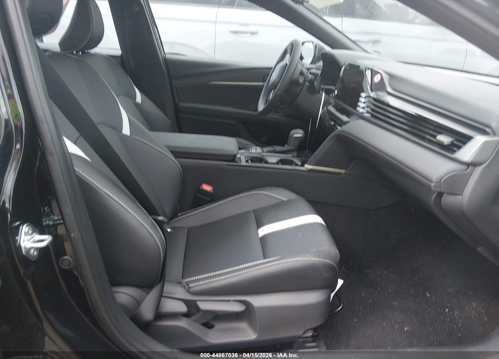 2026 TOYOTA CAMRY SE VIN: 4T1DAACK0TU262756