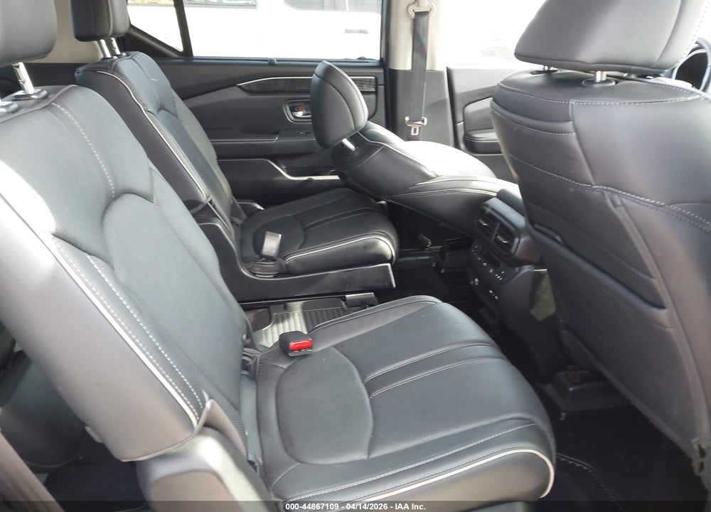 2024 HONDA PILOT ELITE VIN: 5FNYG1H83RB015735