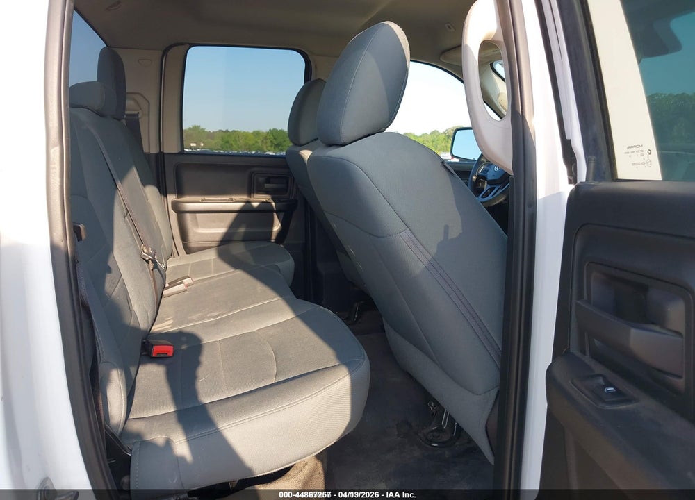 2017 RAM 1500 TRADESMAN  4X4 6'4 BOX VIN: 1C6RR7FG0HS822329