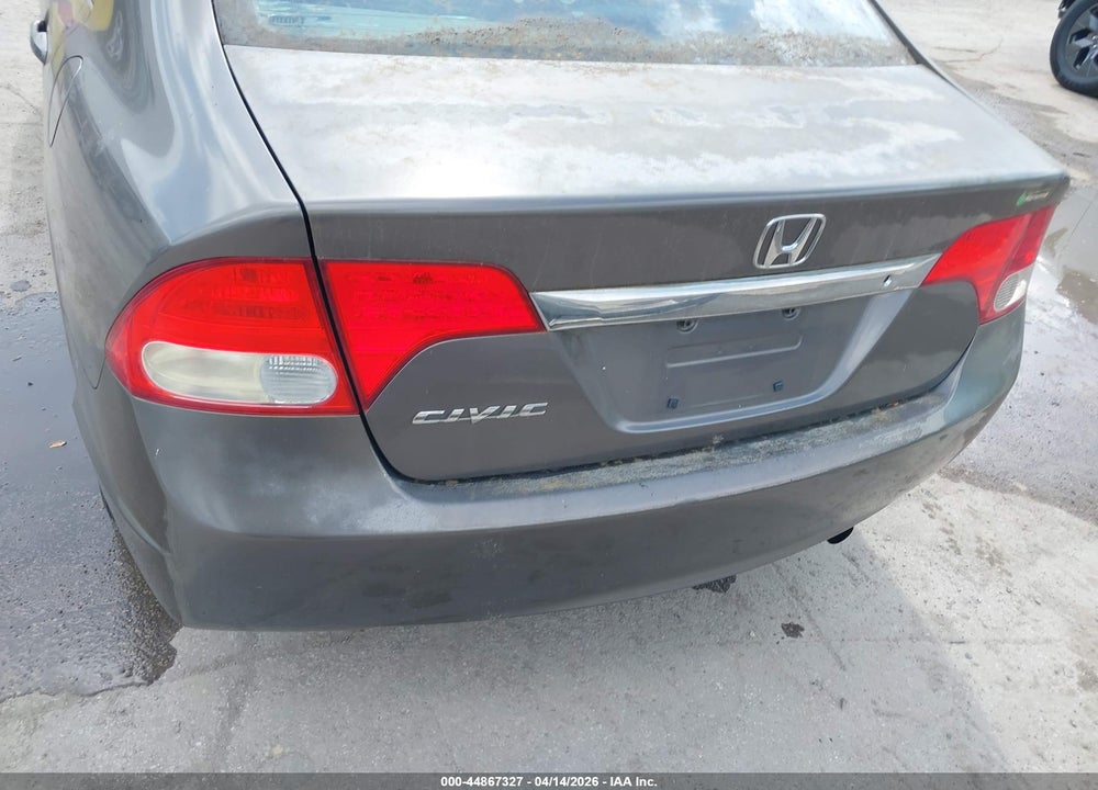 2011 HONDA CIVIC LX VIN: 19XFA1F56BE016858