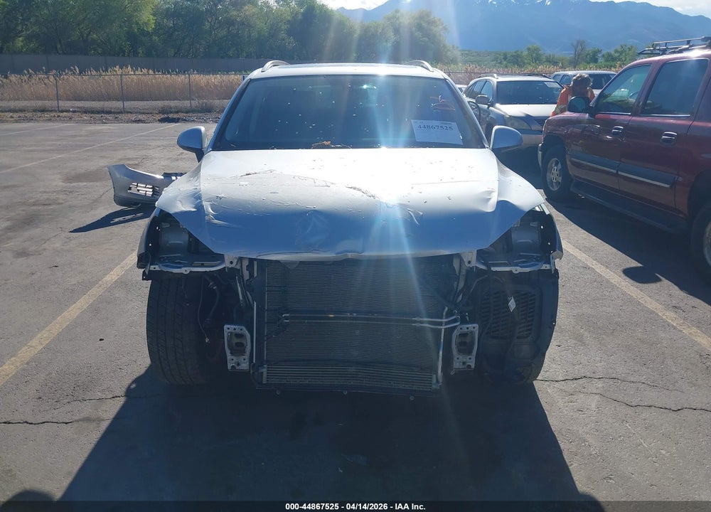2013 VOLKSWAGEN TOUAREG TDI LUX VIN: WVGEP9BP2DD006473
