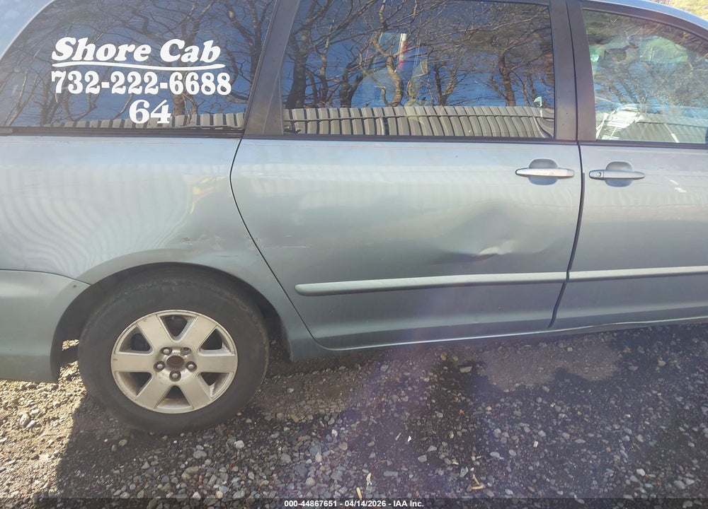 2010 TOYOTA SIENNA LE VIN: 5TDKK4CC8AS320715