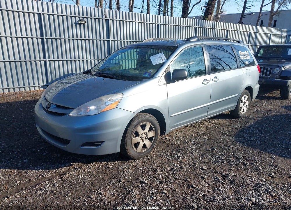 2010 TOYOTA SIENNA LE VIN: 5TDKK4CC8AS320715
