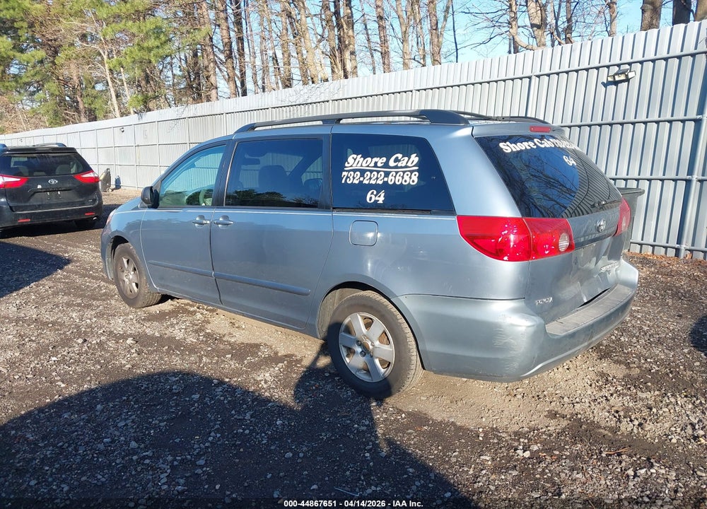 2010 TOYOTA SIENNA LE VIN: 5TDKK4CC8AS320715