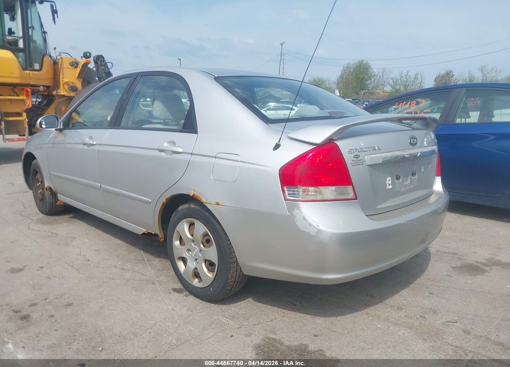 2009 KIA SPECTRA EX VIN: KNAFE221X95589701