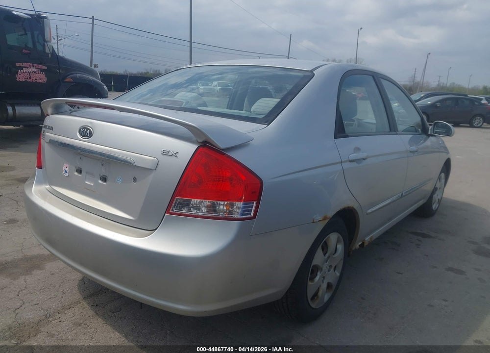 2009 KIA SPECTRA EX VIN: KNAFE221X95589701