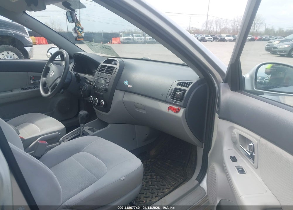 2009 KIA SPECTRA EX VIN: KNAFE221X95589701