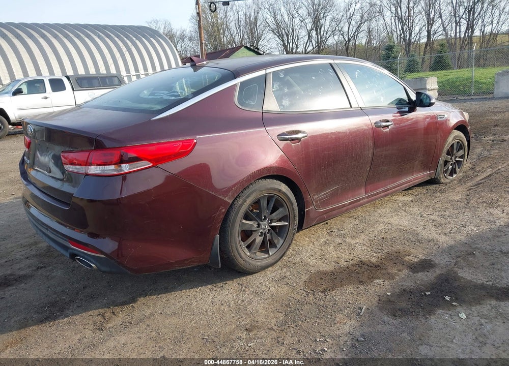 2016 KIA OPTIMA LX VIN: 5XXGT4L34GG088689