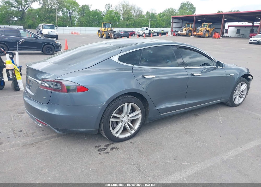 2014 TESLA MODEL S P85 VIN: 5YJSA1H10EFP43727