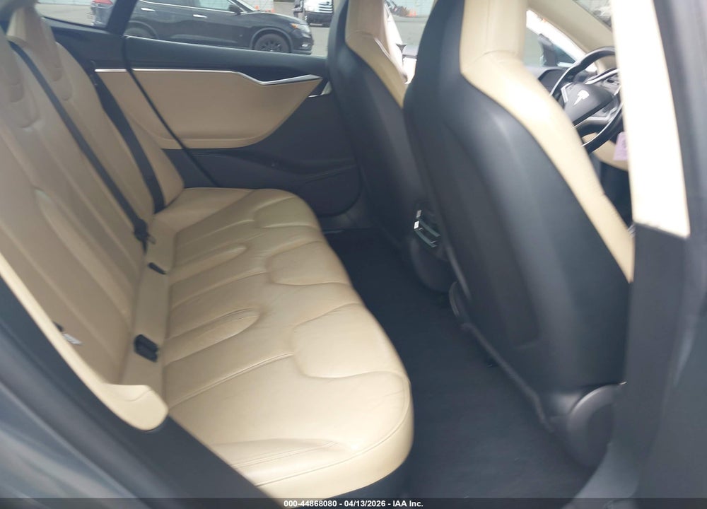 2014 TESLA MODEL S P85 VIN: 5YJSA1H10EFP43727