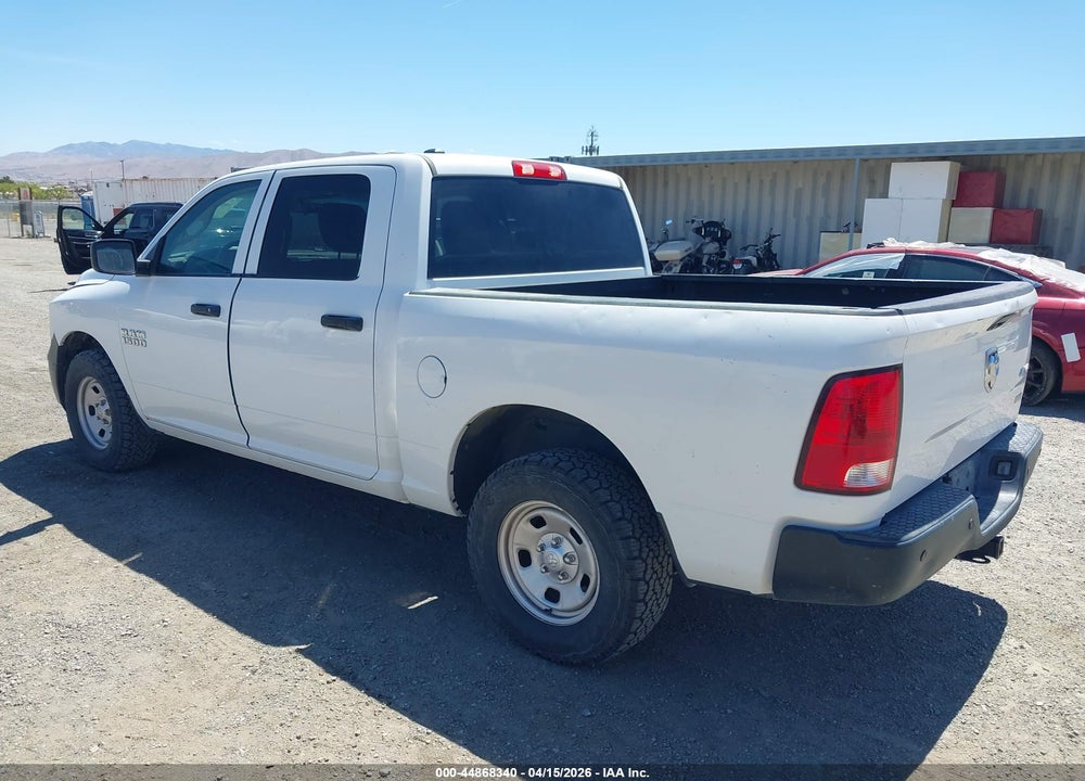 2018 RAM 1500 TRADESMAN  4X4 5'7 BOX VIN: 1C6RR7KG8JS300530