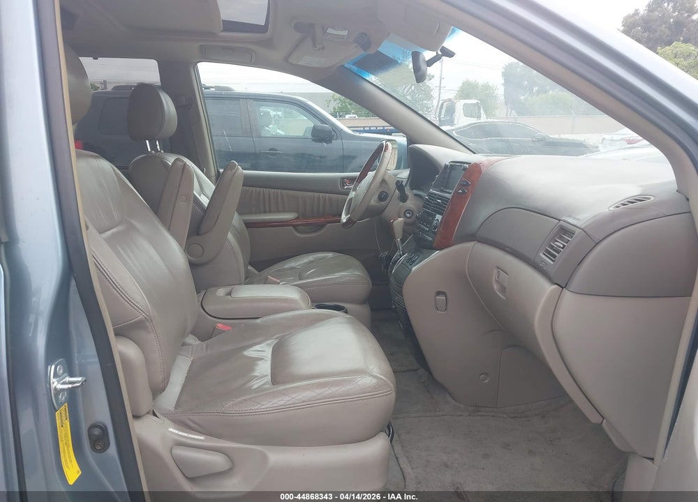 2004 TOYOTA SIENNA XLE LIMITED VIN: 5TDZA22C64S102607