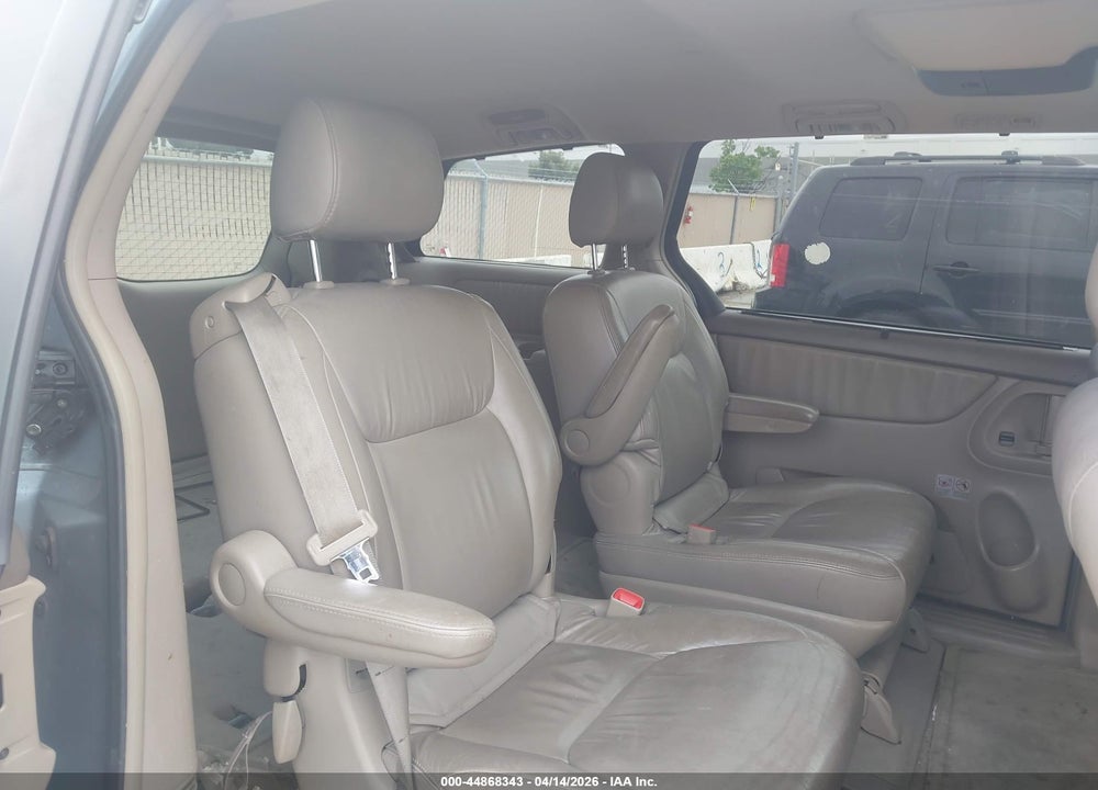 2004 TOYOTA SIENNA XLE LIMITED VIN: 5TDZA22C64S102607