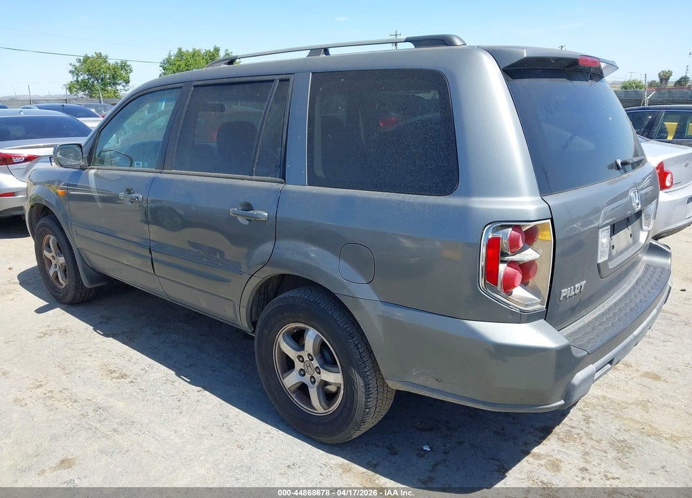 2007 HONDA PILOT EX VIN: 5FNYF28467B017787