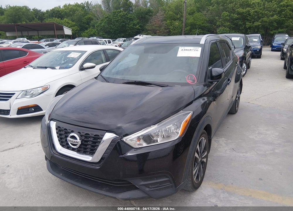2018 NISSAN KICKS SV VIN: 3N1CP5CUXJL539026
