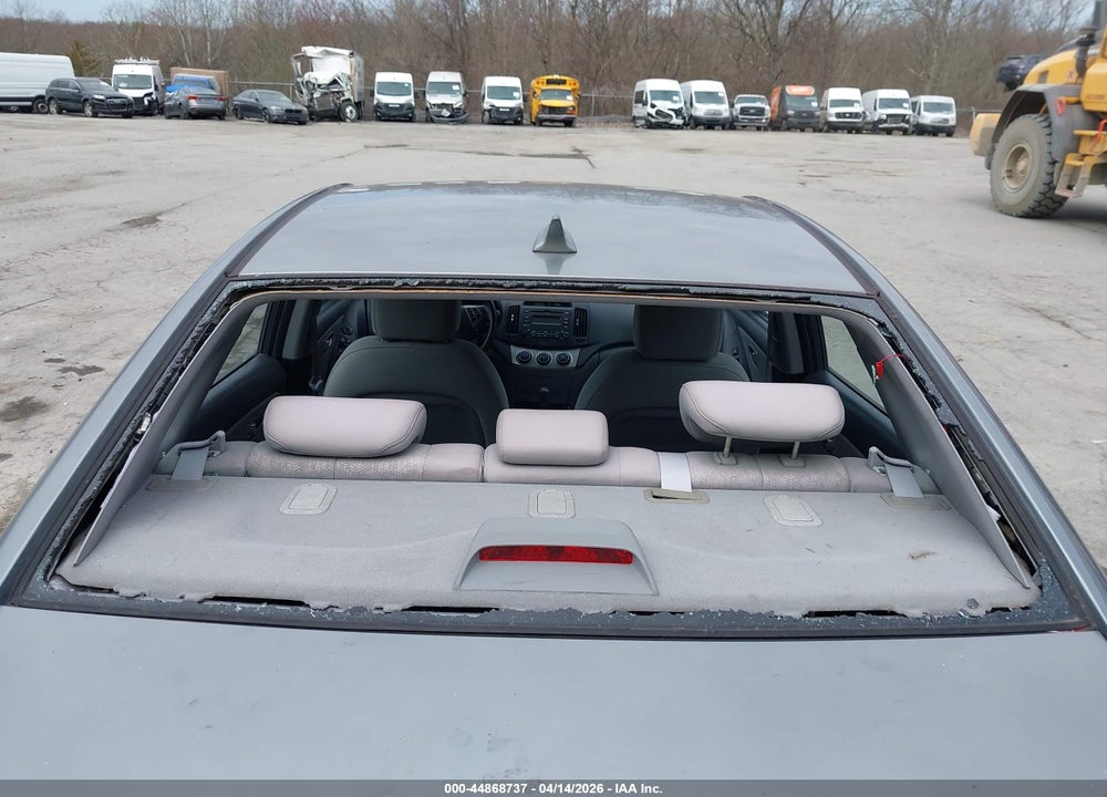 2010 HYUNDAI ELANTRA GLS VIN: KMHDU4AD7AU132323
